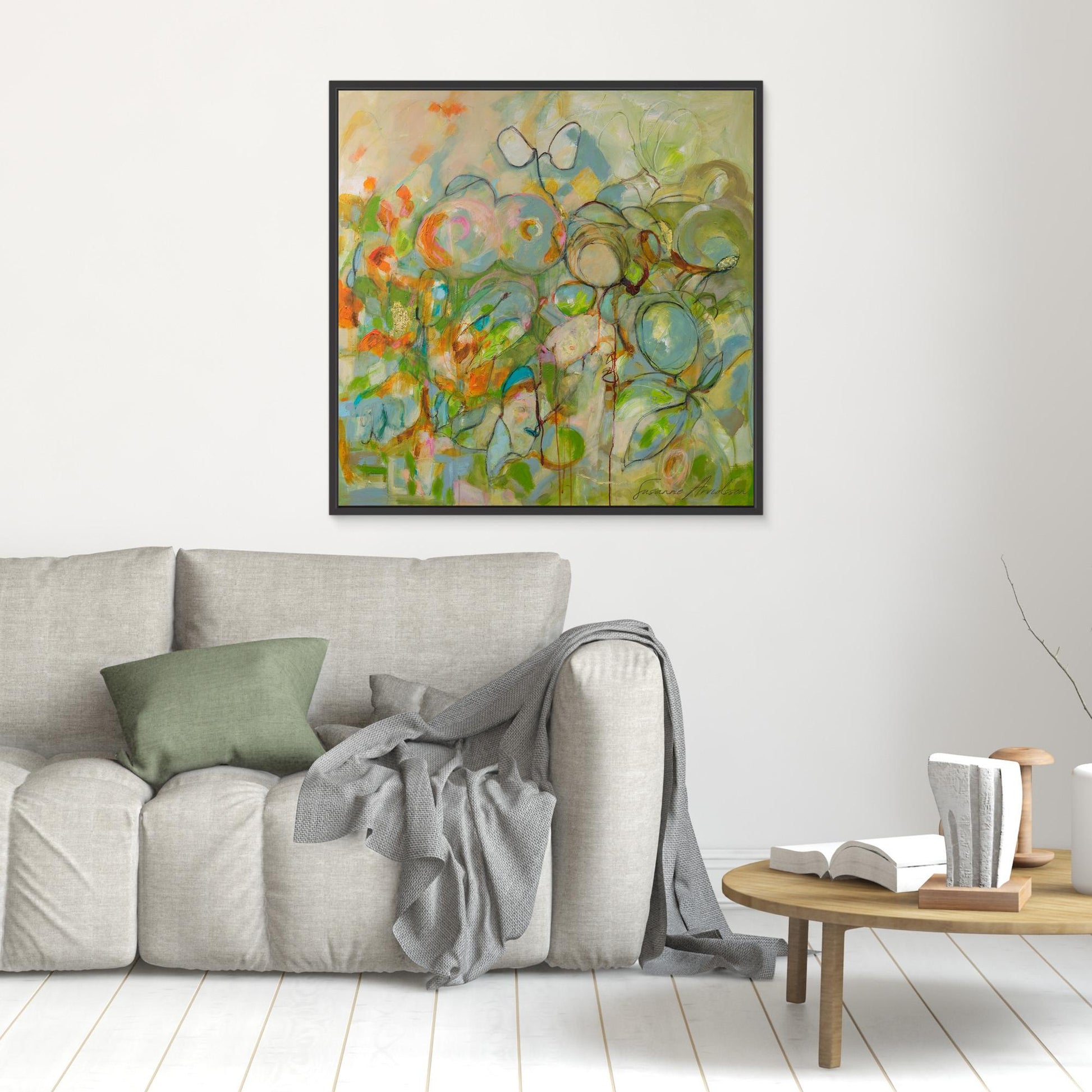 Stort konsttryck ”My green world” av Susanne Arvidsson i rumsmiljö